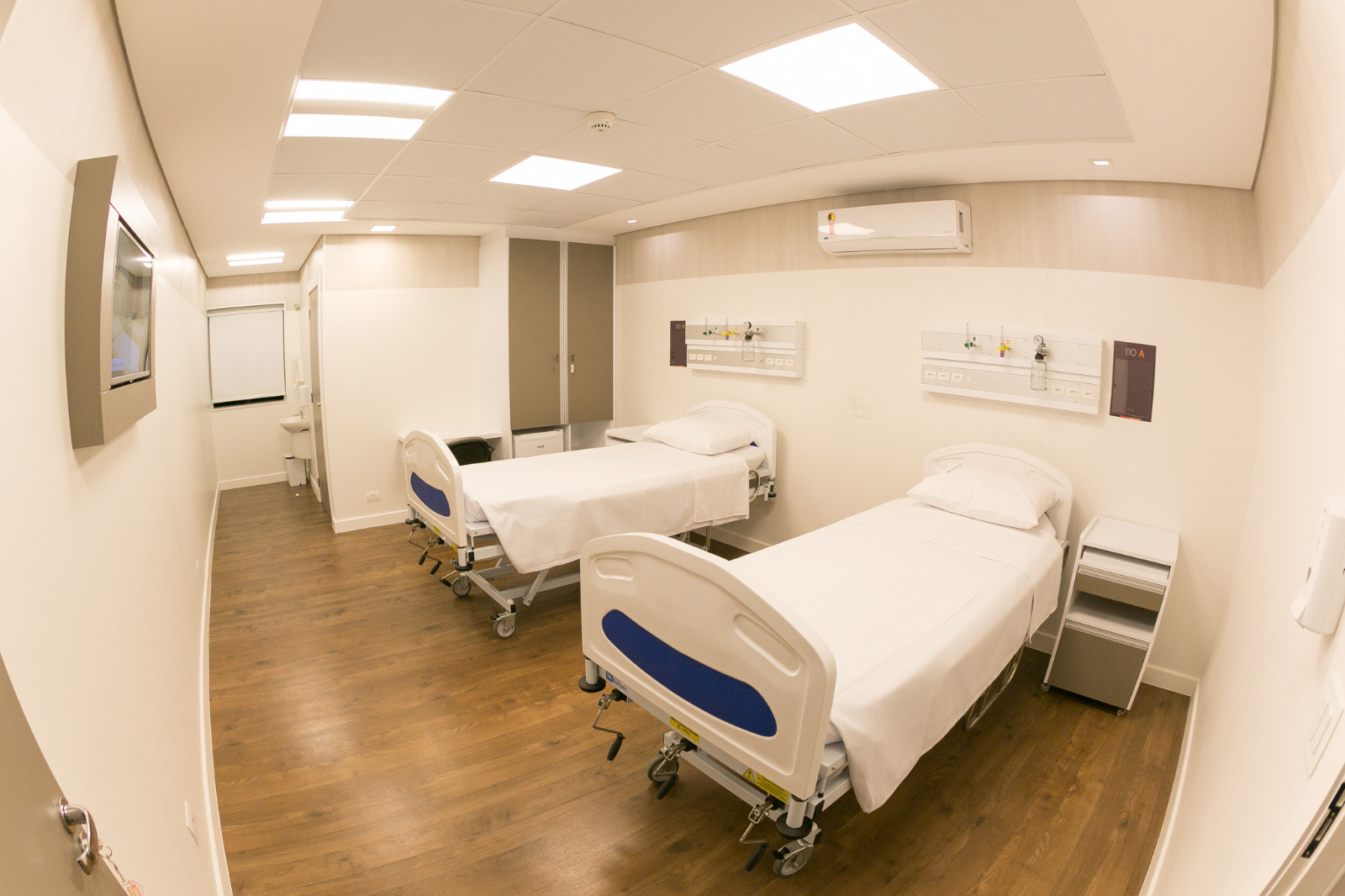 f9a772b7-e13f-4e7f-be62-eccb2452488f